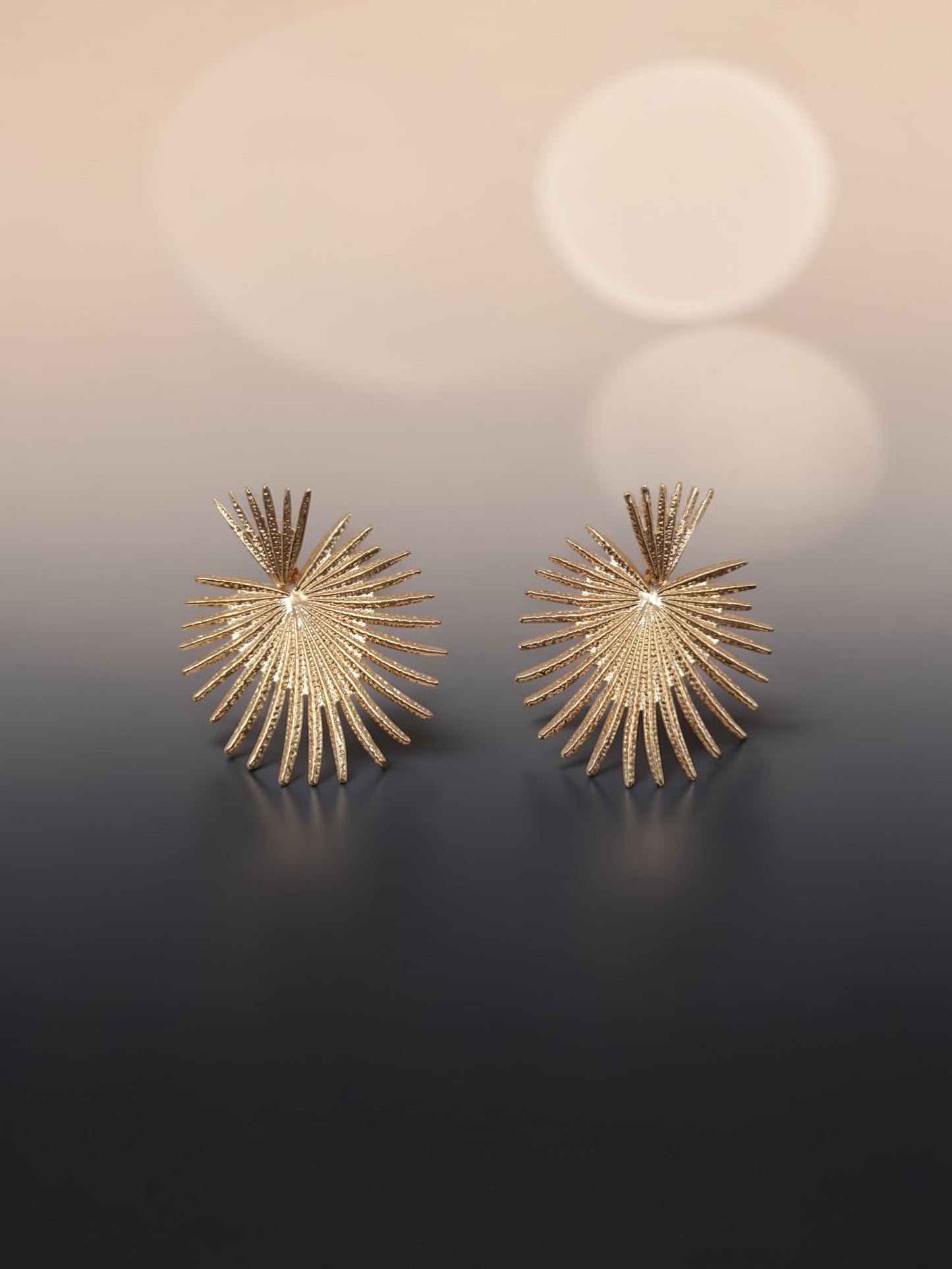 Aretes sunburst gold