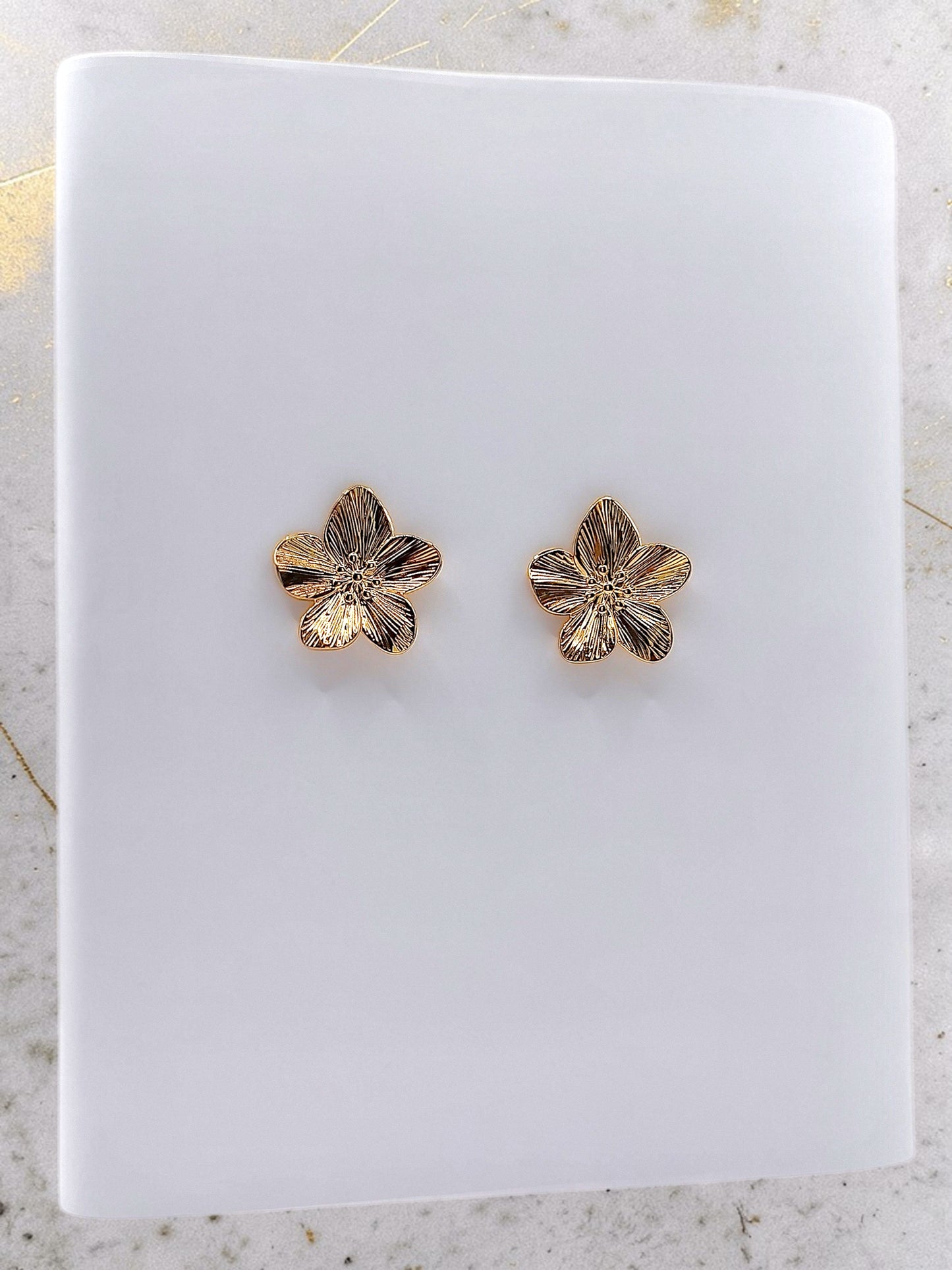 Aretes Golden Bloom